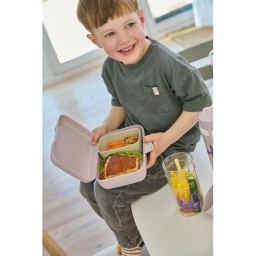 Zestaw śniadaniowy dla dzieci duży Koziol TRUCKS (lunchbox + lunchbox mini + snackpot + butelka bidon na wodę 500ml) - miniatura 4