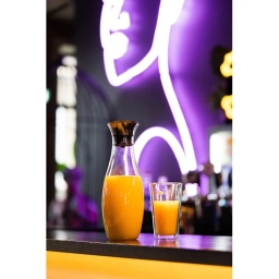 Karafka na wodę i napoje Vialli Design AMO 1300ml Drip Free 29798 (CZARNA) - miniatura 5