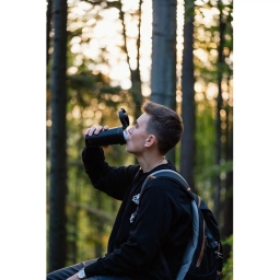 Kubek termiczny do kawy i herbaty Vialli Design FUORI 400ml (czarny gold rose) 28036 - miniatura 6