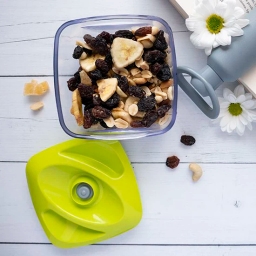 Pojemnik prożniowy do przechowywania żywności SeeYoo 1,3L (seledynowy) z pompką manualną - miniatura 6